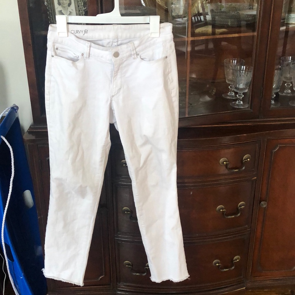 Ann Taylor Curvy Fit white straight leg jeans